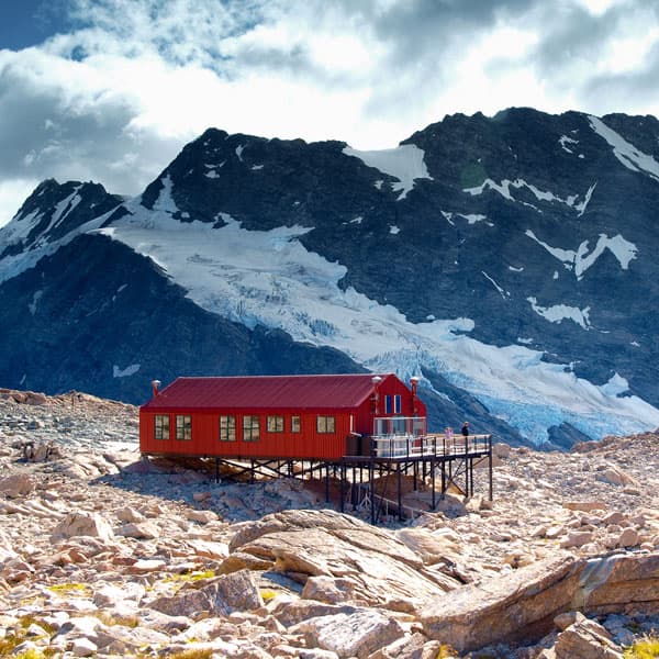 Mueller Hut Route